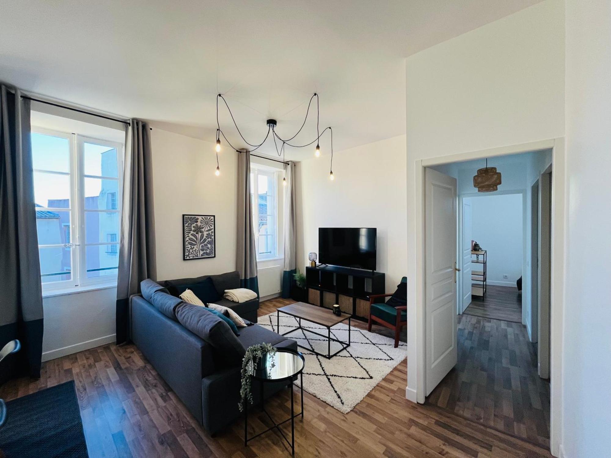 Chez Rose Apartment *